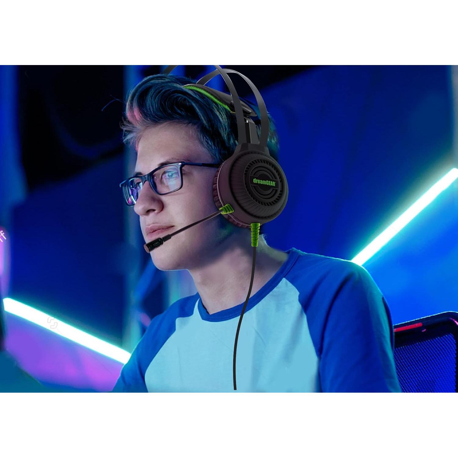 Kit de Jugadores dreamGEAR para Xbox Series XS con Auriculares y Cargador