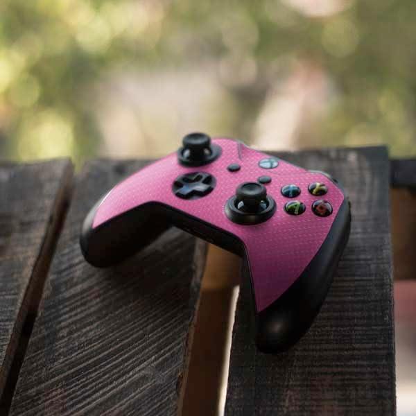 Piel de Juego Skinit para Controlador Xbox One S - Fibra de Carbono Rosa
