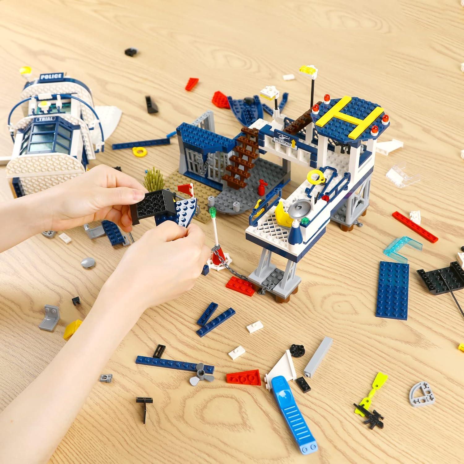 Conjunto de Edificios Policía QMAN 565 Piezas para Niños