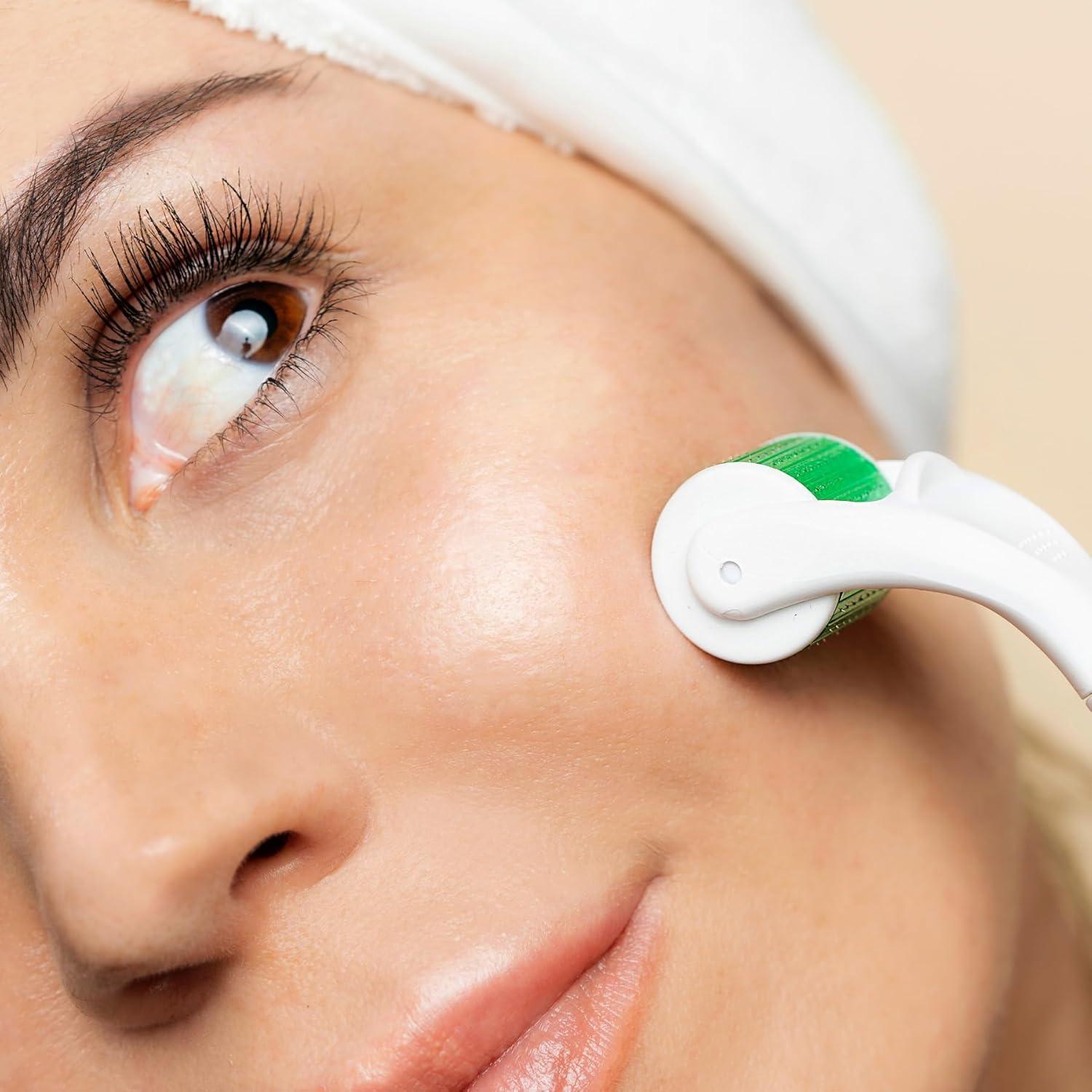 Rodillo Derma Sdara Microneedling para la Cara - Blanco