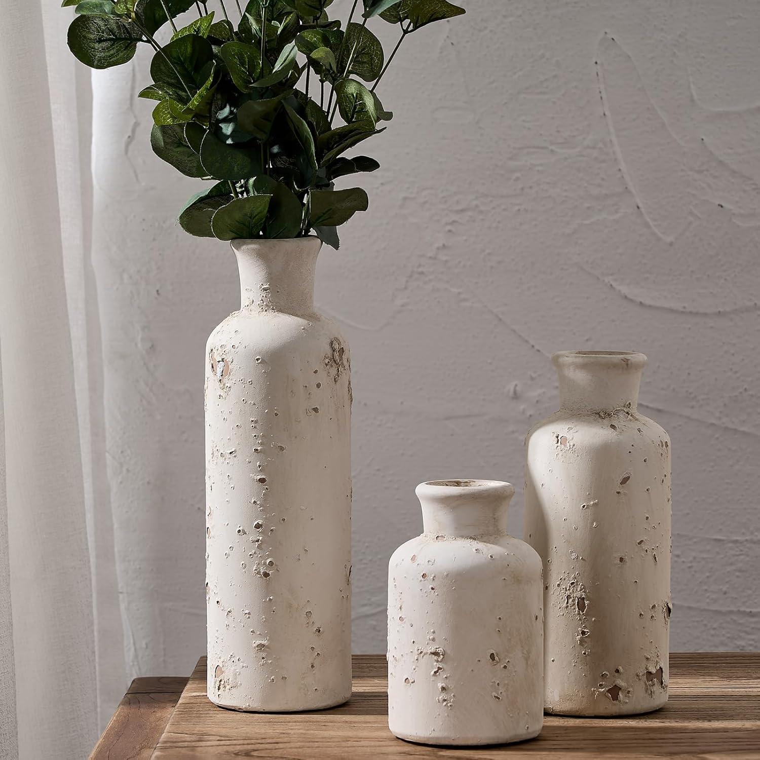 SIDUCAL Ceramic Rustic Farmhouse Vase Set of 3, Whitewashed Terracotta Vase, Clay Decorative Vases for Home Decor, Living Room, Shelf, Mantel Decoration(Rustic White)