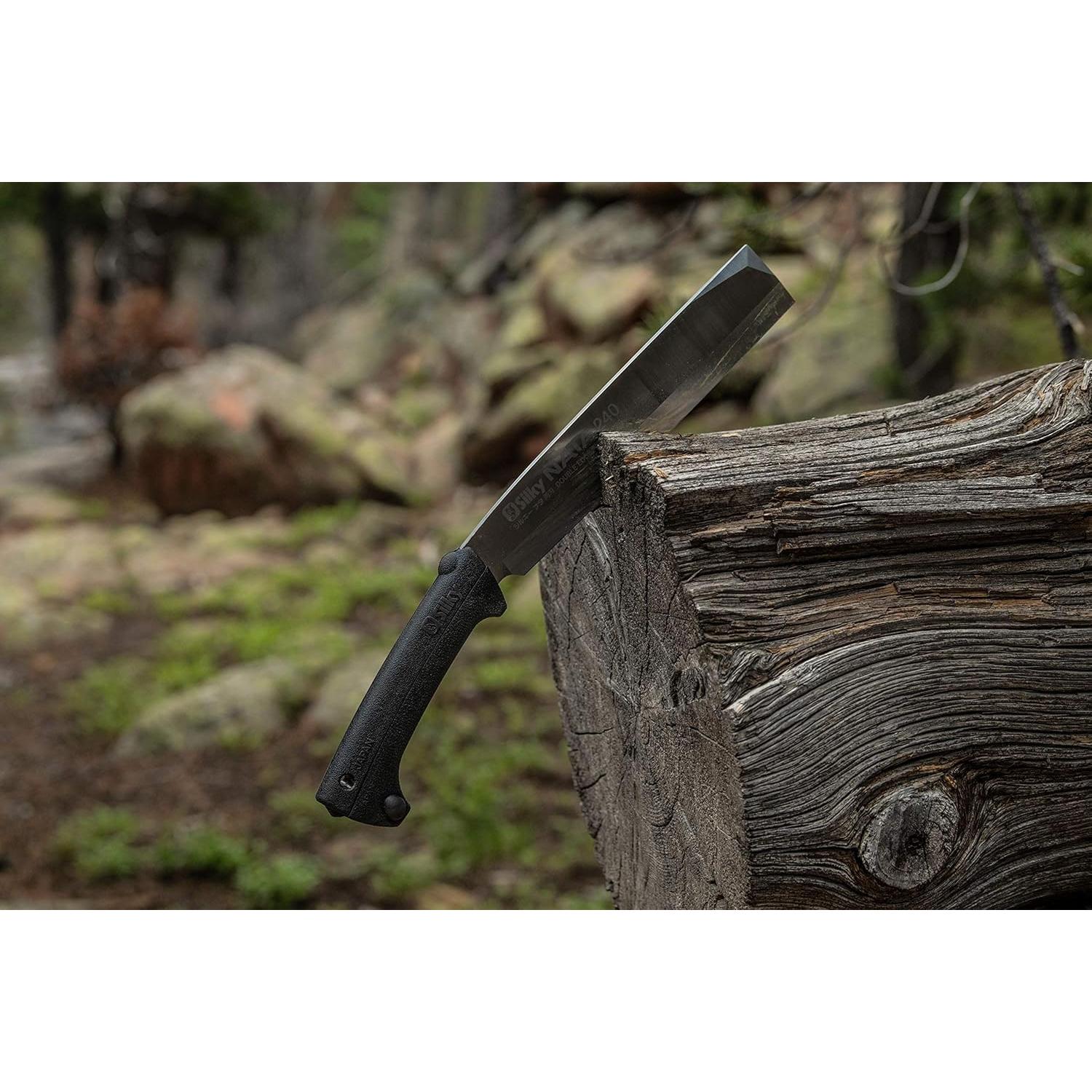 Hacha de Doble Filo Silky 555-24 240mm con Estuche