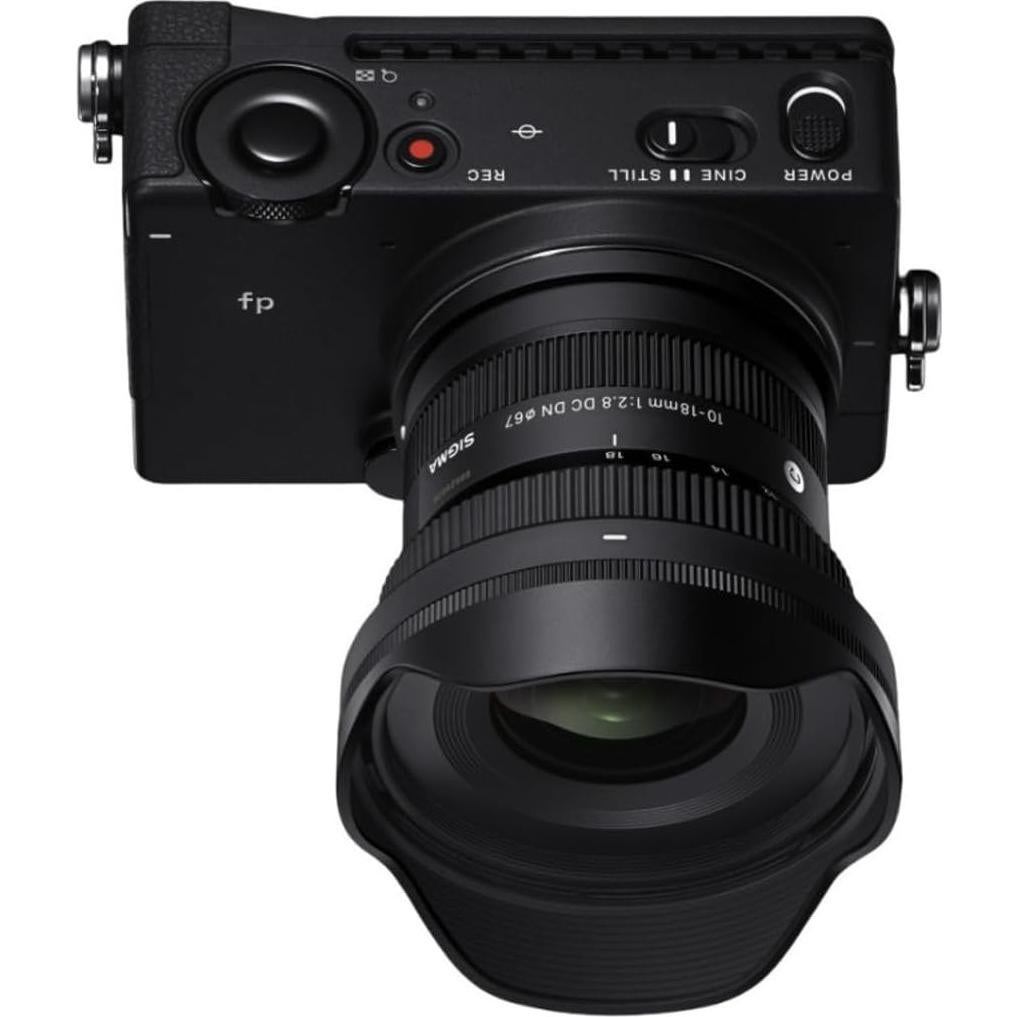 Lente Sigma 10-18mm f/2.8 DC DN para Sony-E con Accesorios