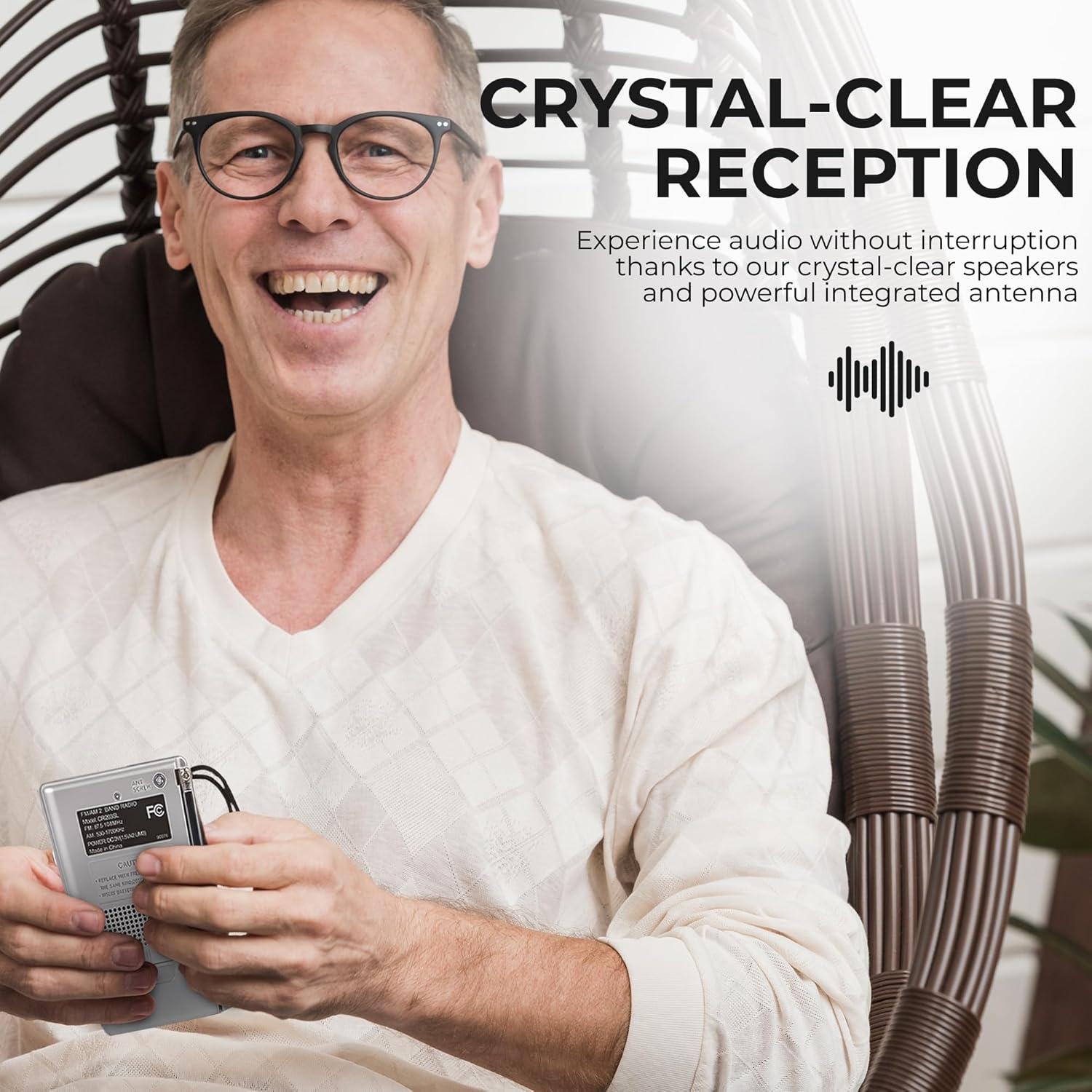 Radio Portátil Coby CR-203-SLV AM/FM 800 Horas Batería