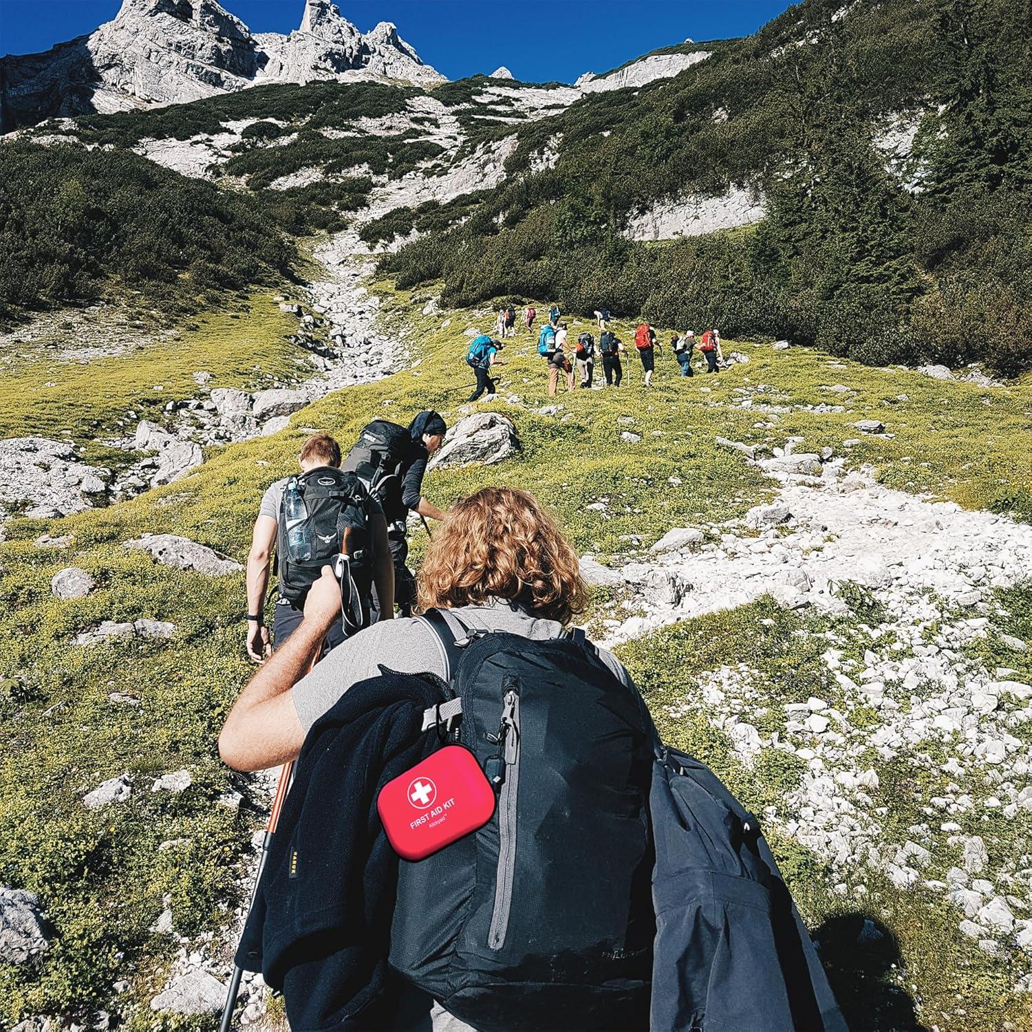 Mini Kit de Primeros Auxilios Atickyaid 120 Piezas Rojo