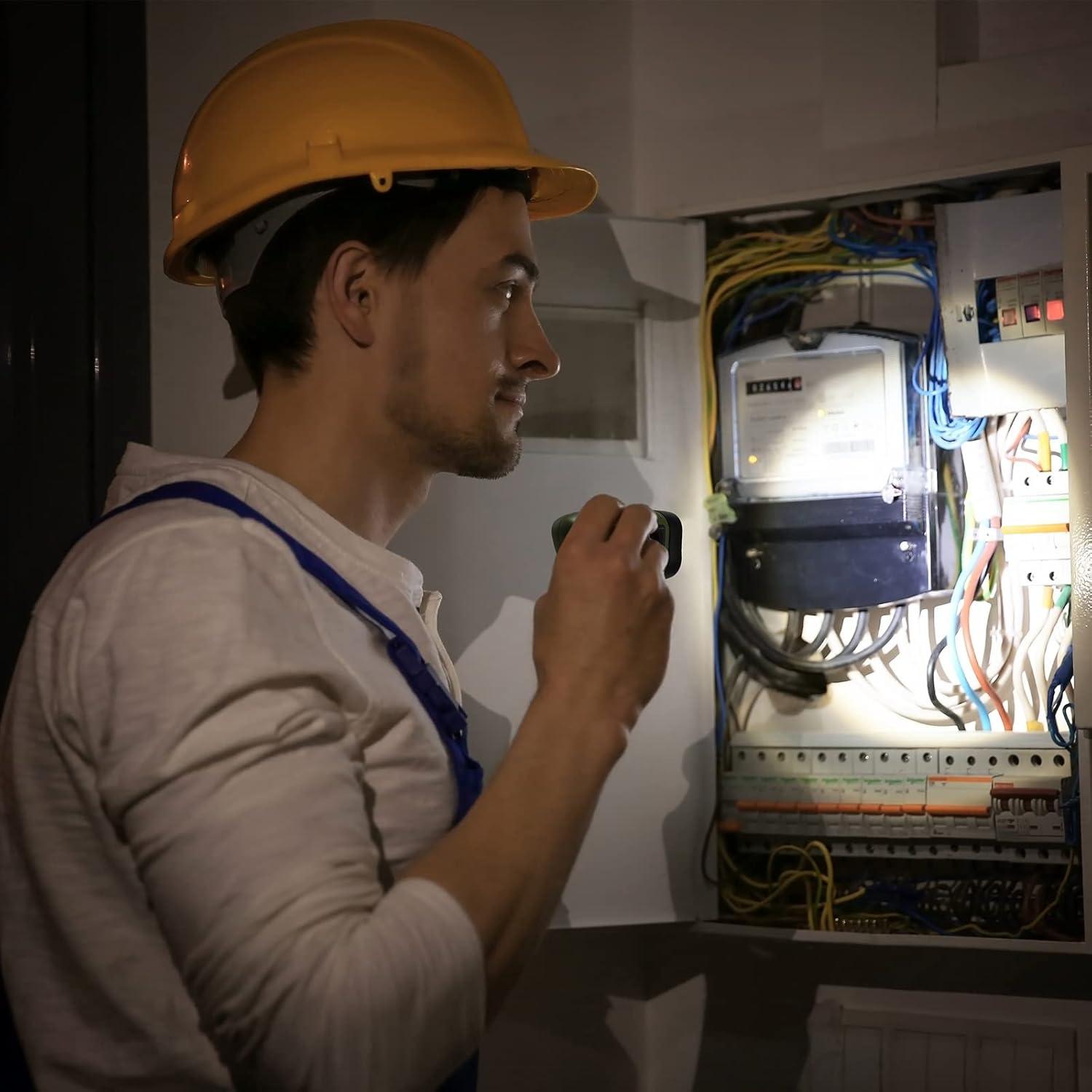 4 Linternas de Manivela Solar Oudain para Camping y Emergencias