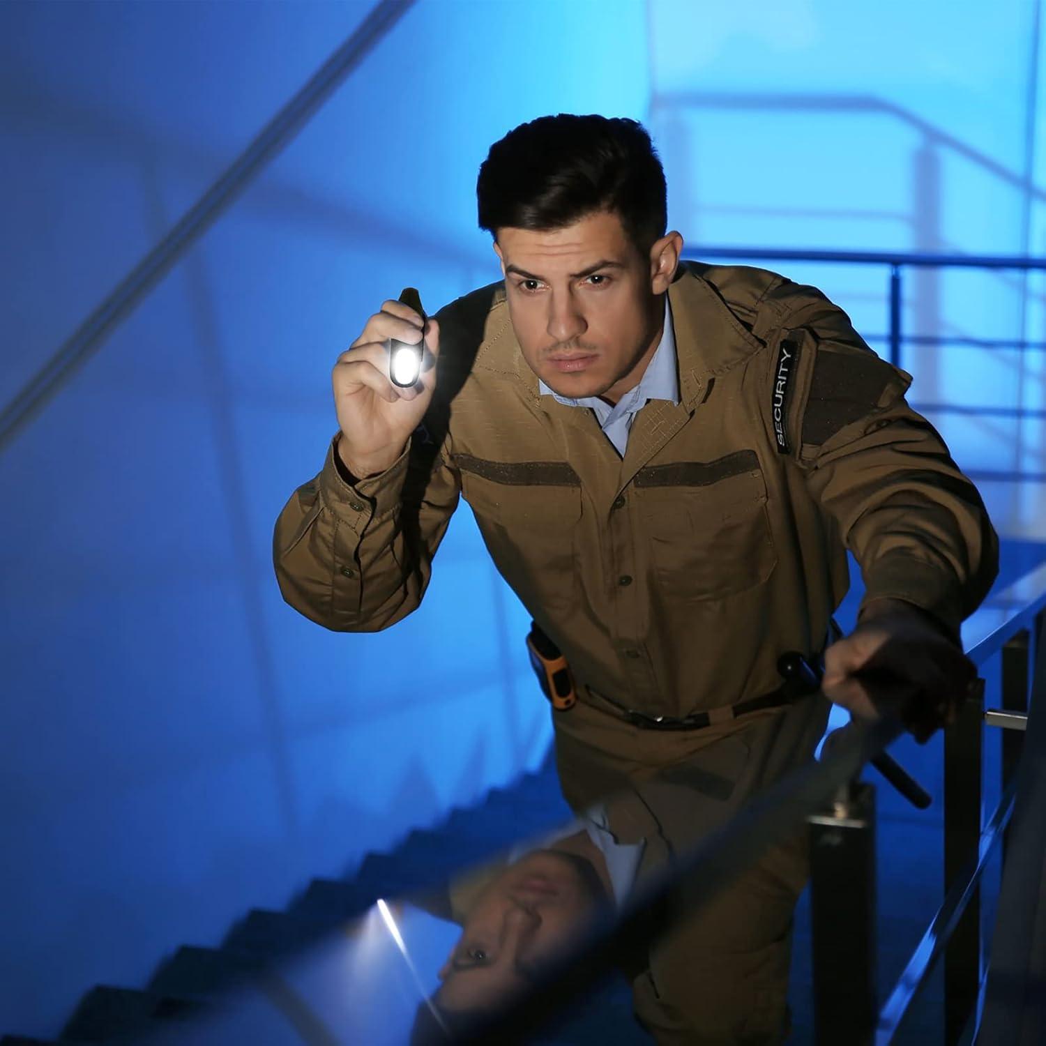 4 Linternas de Manivela Solar Oudain para Camping y Emergencias