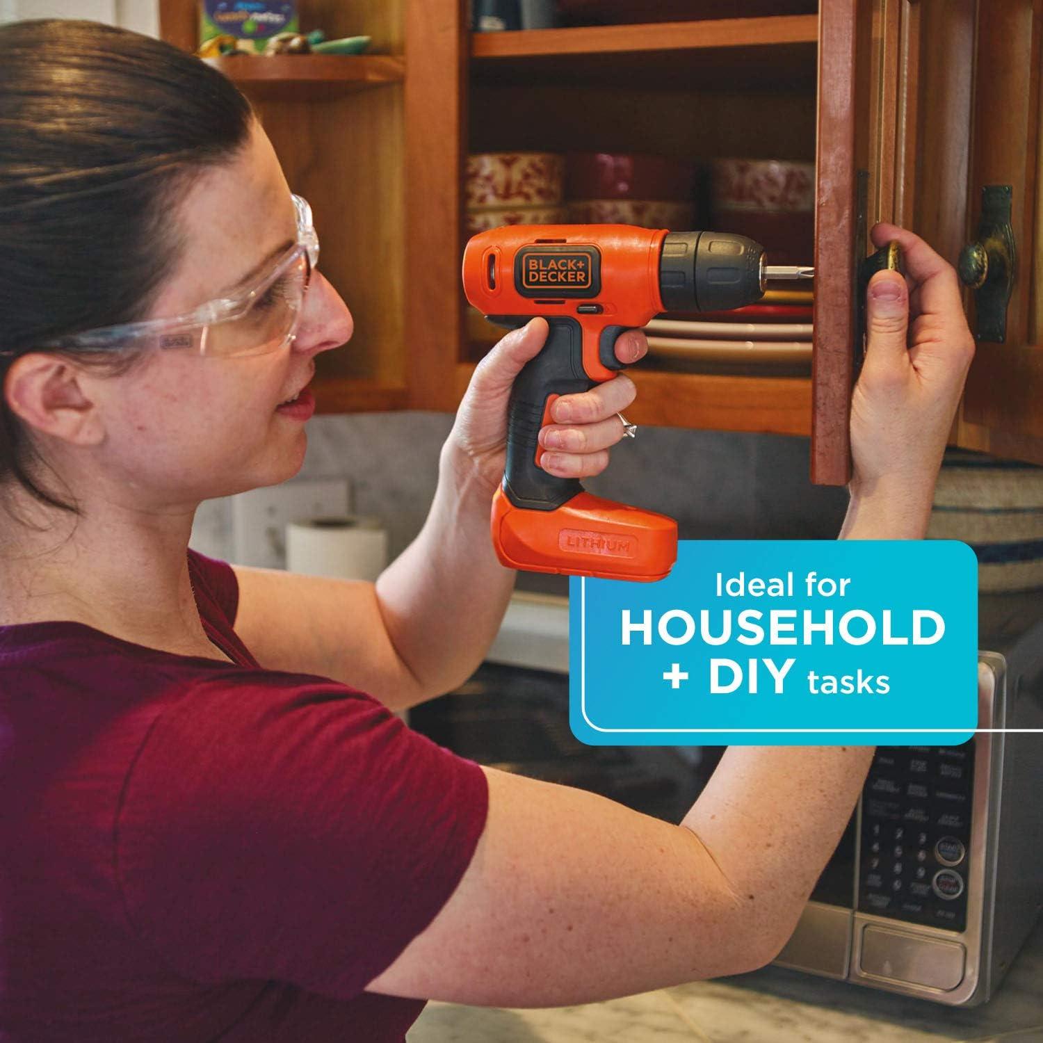 Taladro Inalámbrico BLACK+DECKER 8V BDCD8C Ligero