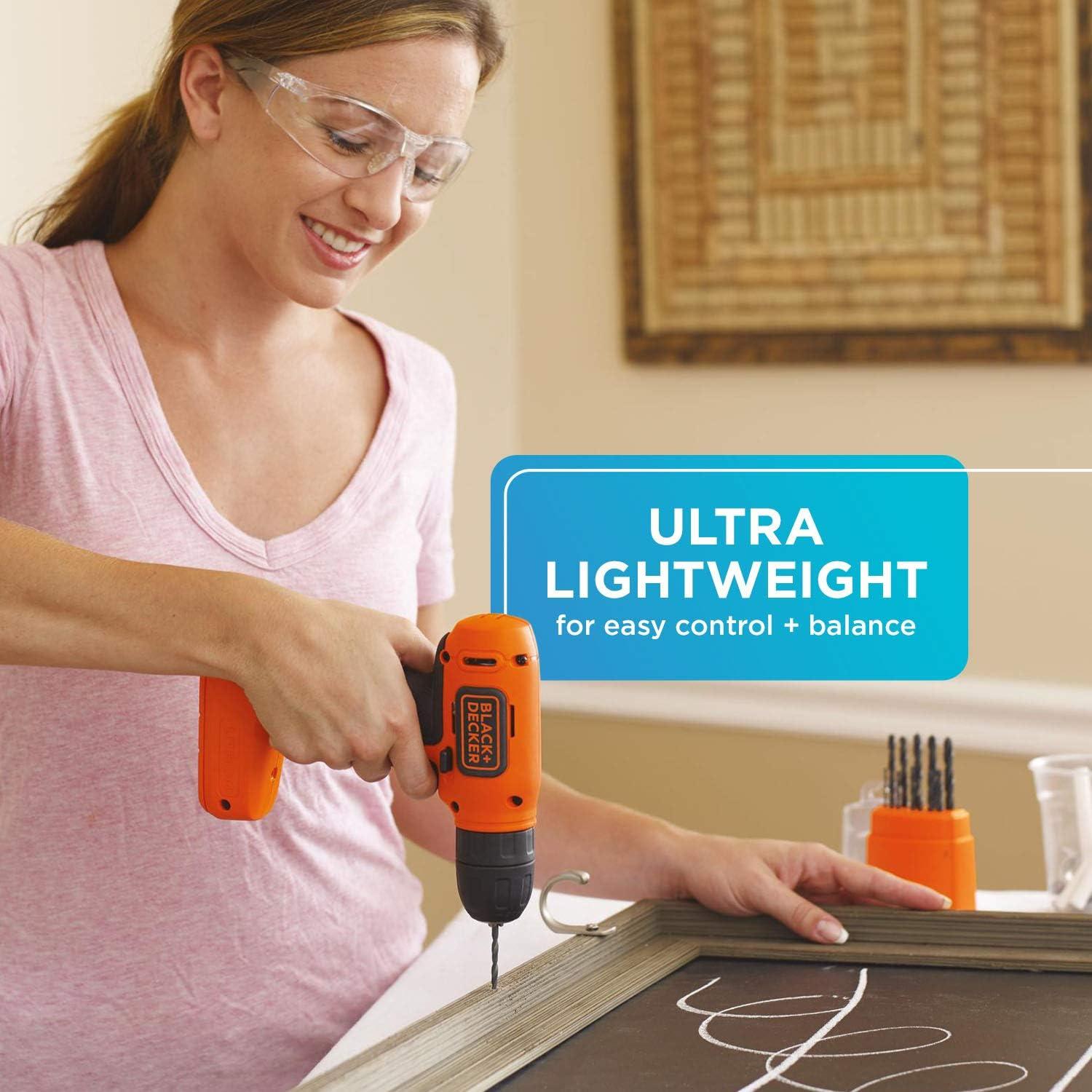 Taladro Inalámbrico BLACK+DECKER 8V BDCD8C Ligero