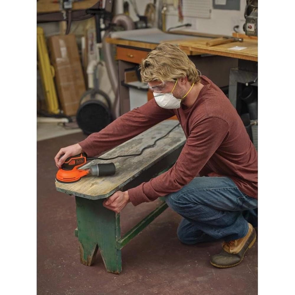 Lijadora Orbital BLACK+DECKER BDERO600 1.28 kg con Cable