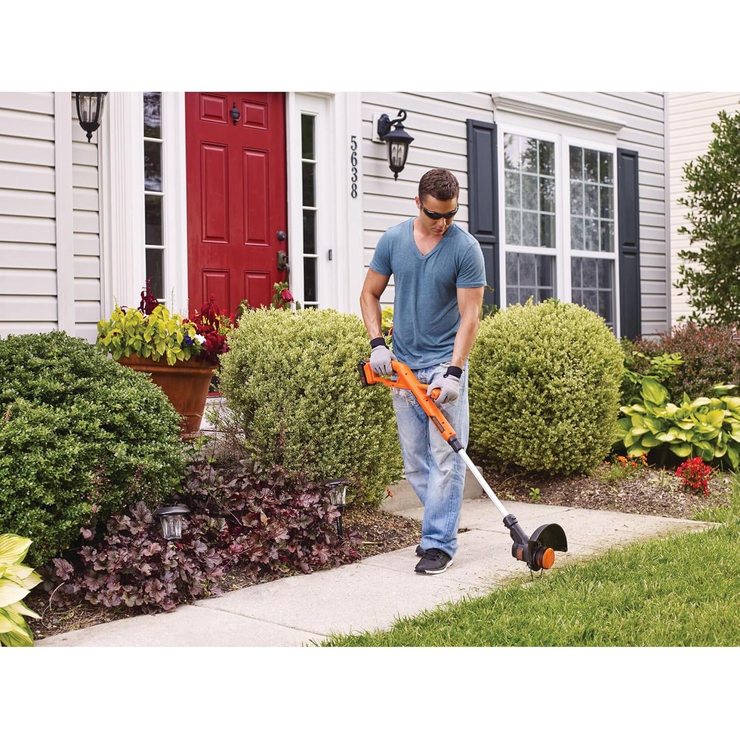 Desmalezadora Cortadora BLACK+DECKER LST201 20V MAX 10"