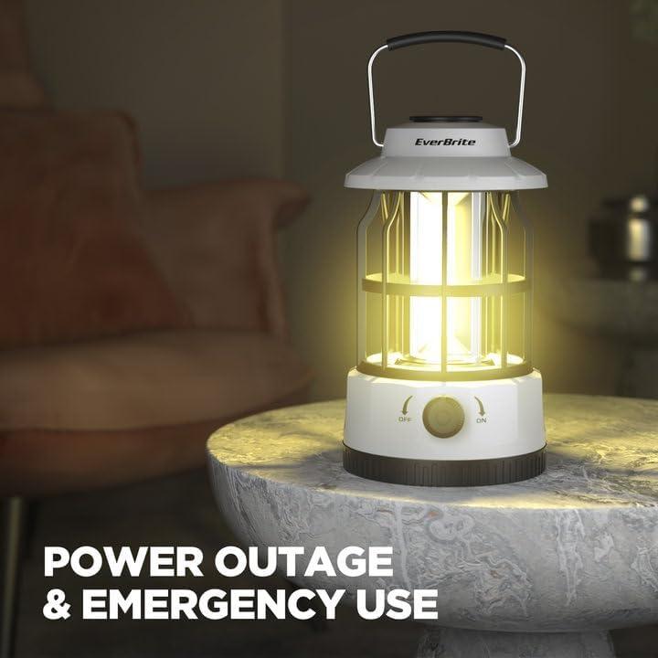 Linterna de Camping LED EverBrite, Recargable USB C, 250 Lúmenes