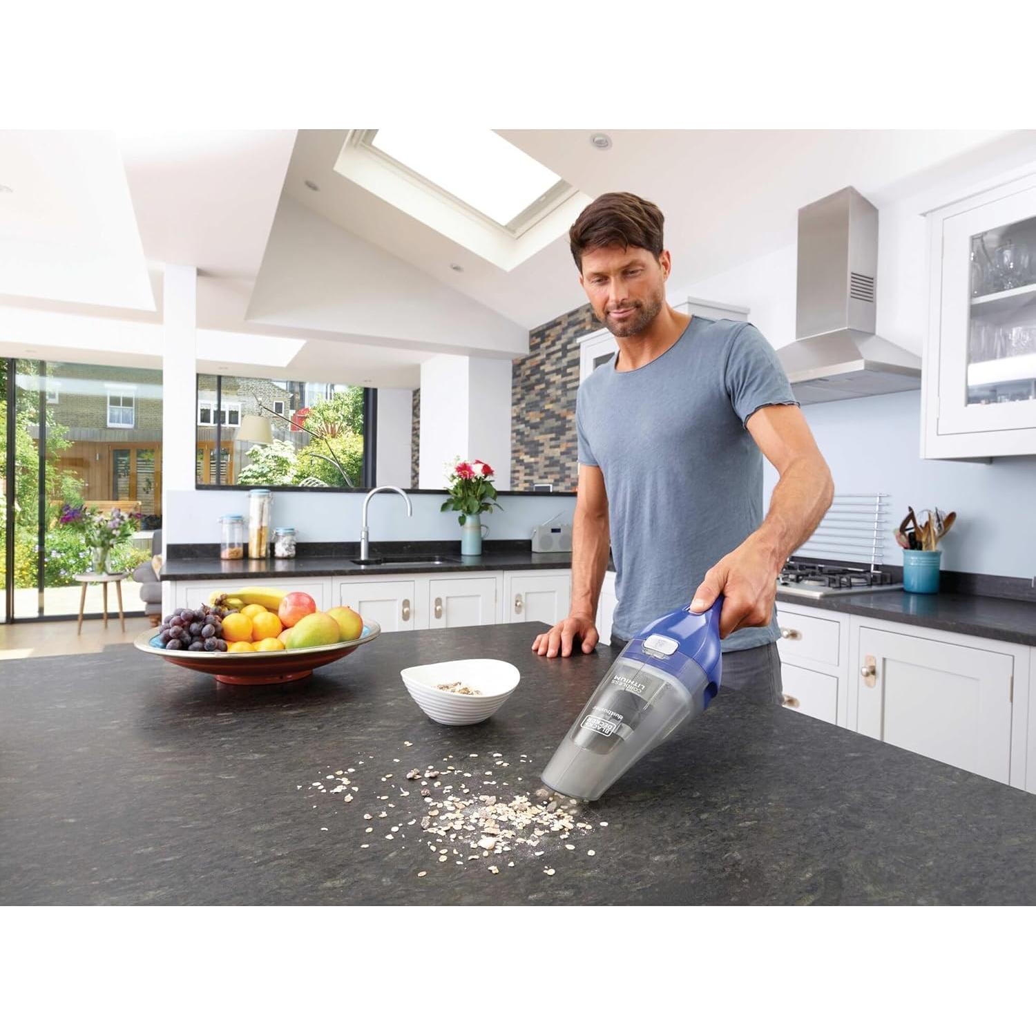 Aspiradora de Mano Inalámbrica BLACK+DECKER QuickClean 0.79 kg