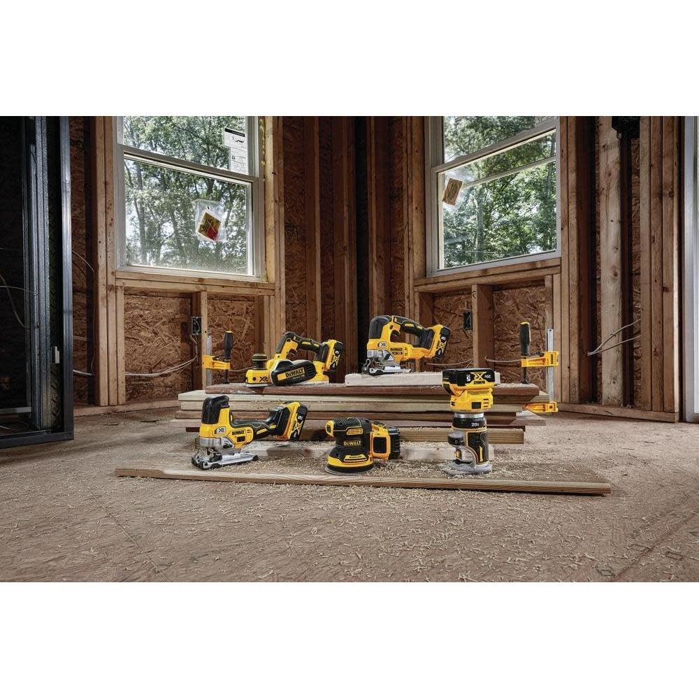 Lijadora Orbital Inalámbrica DEWALT 20V MAX 5" con Batería