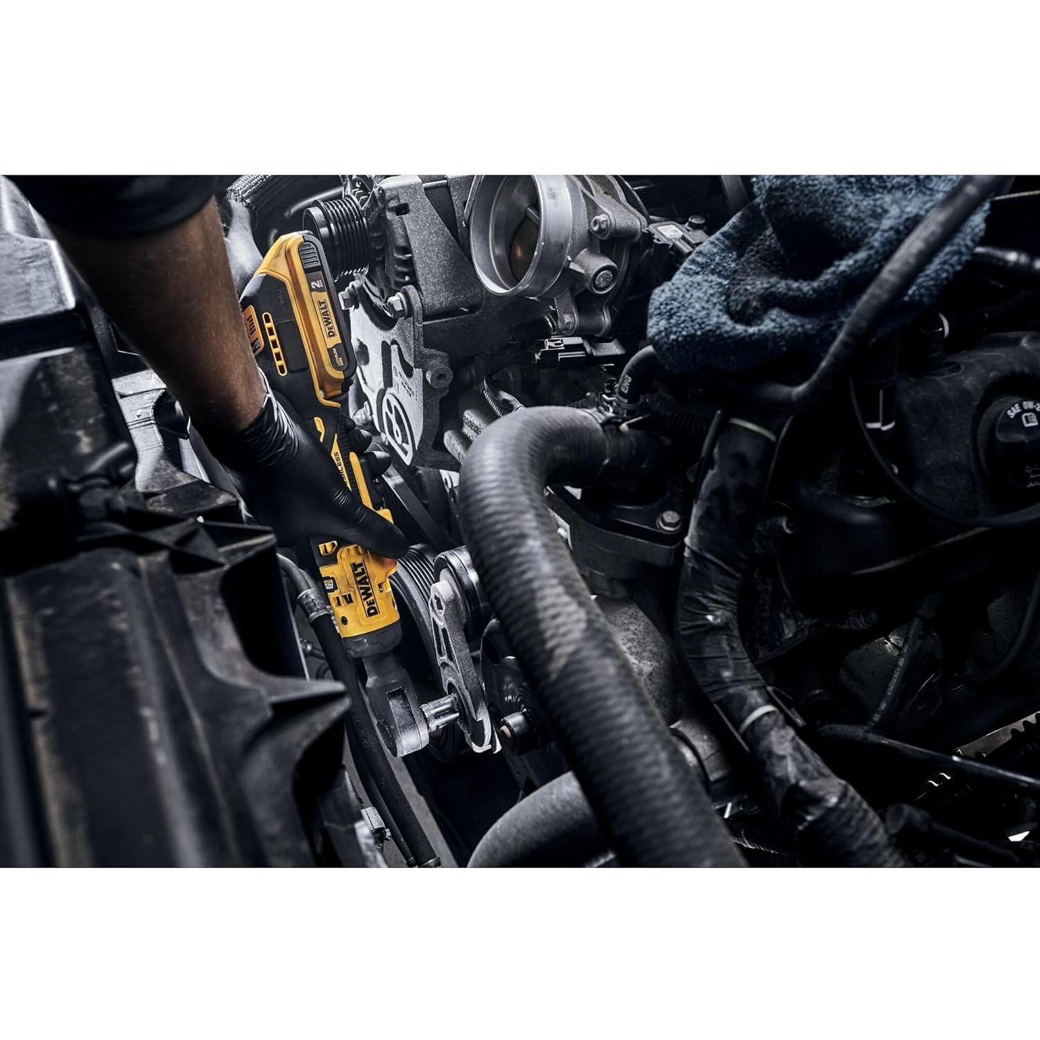 Llave de Vaso Inalámbrica DEWALT DCF513B 20V 3/8" 94,97 Nm