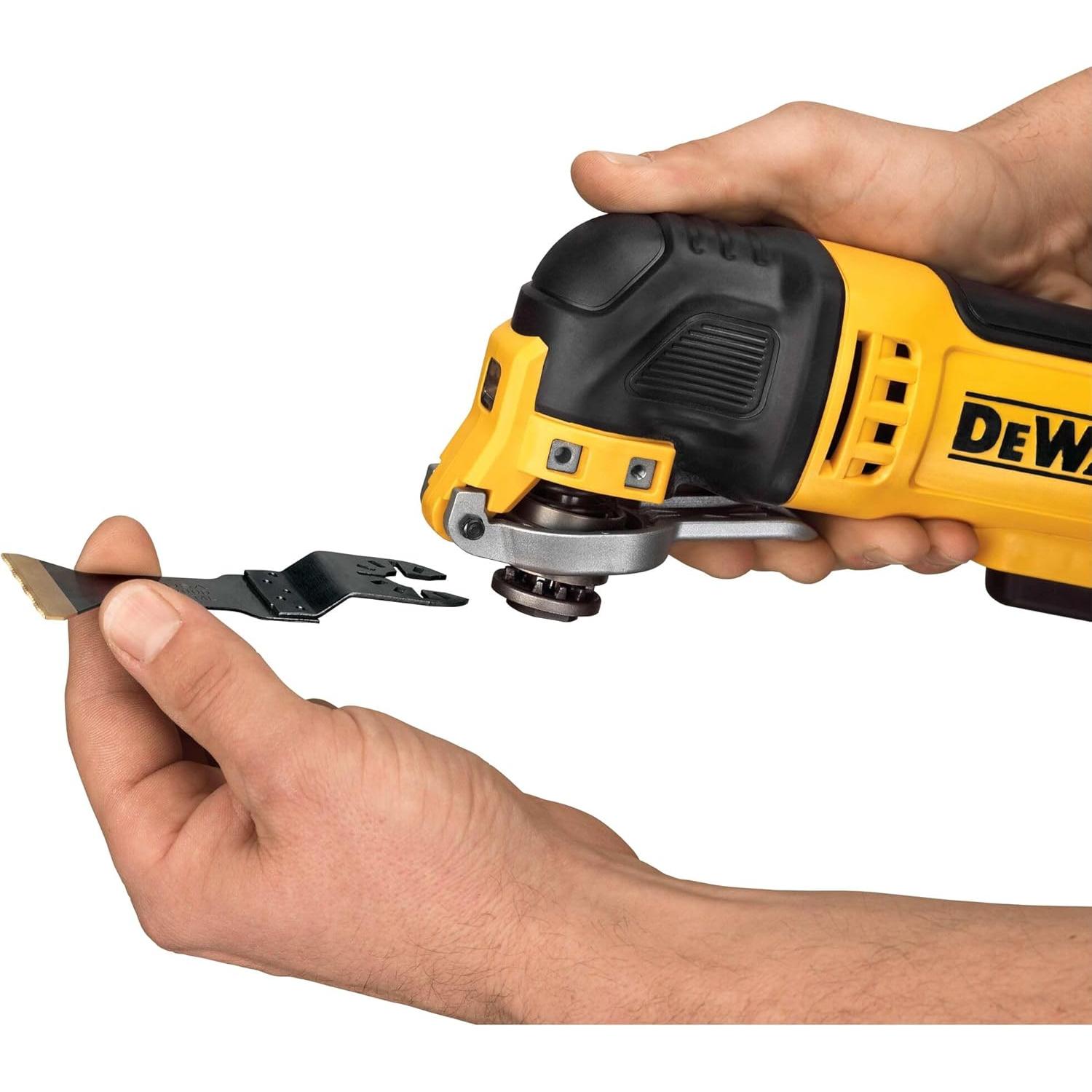 Herramienta Oscilante DEWALT DWE315SK 3A con 19 Accesorios