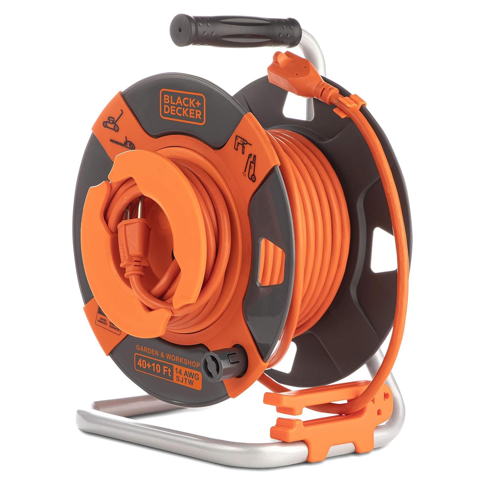 Carrete de Cable de Extensión Retráctil 15.24m BLACK+DECKER
