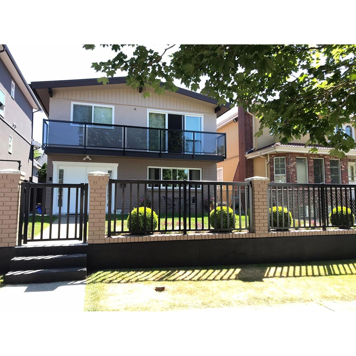 Kit de Puerta Aluminio Ligero MOUNTWEST 121,92x106,68 cm Negro