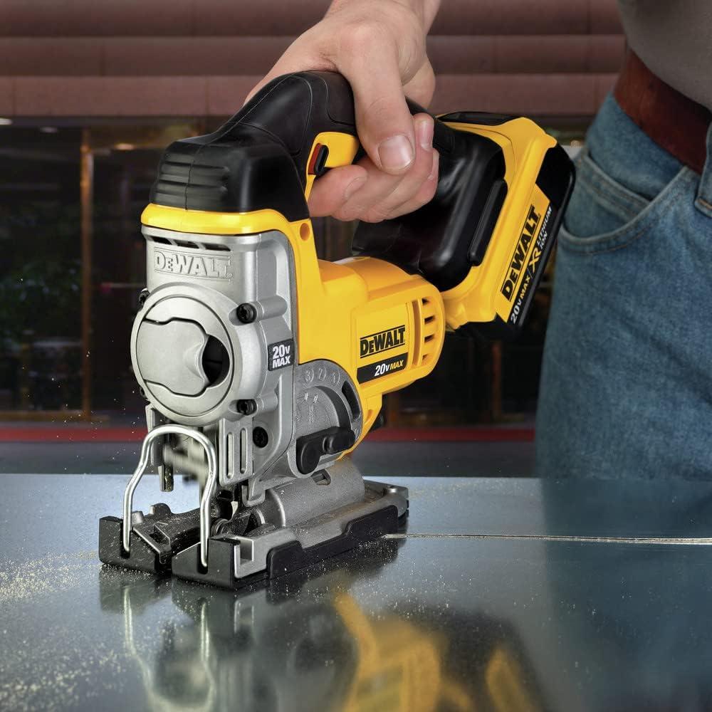 Sierra de Vaivén DEWALT 20V MAX DCS331M1 Inalámbrica
