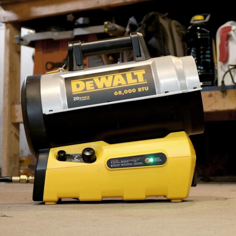 Calentador de Propano DeWALT DXH70CFAV 68000 BTU Portátil