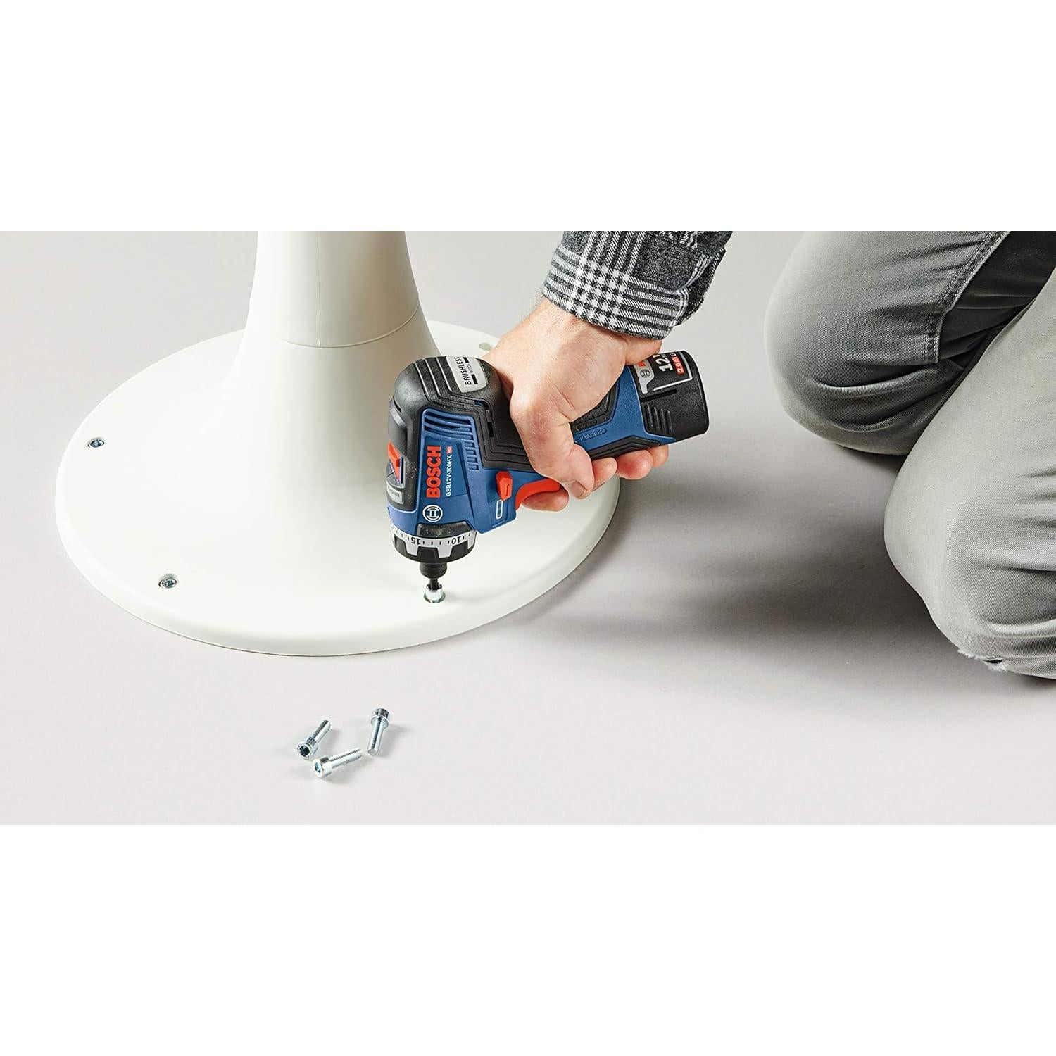 Destornillador BOSCH GSR12V-300HXB22 12V Max con 2 baterías