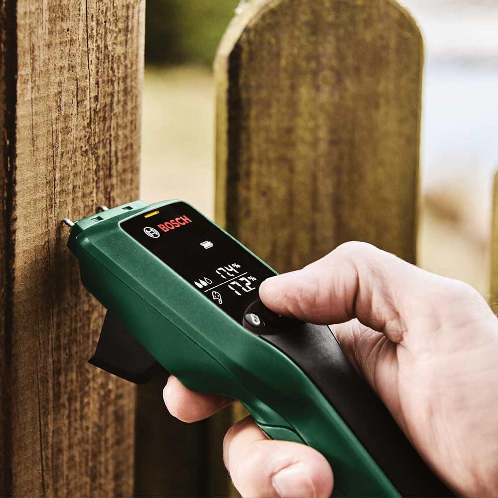 UniversalHumid Wood Moisture Meter (Precise Results Thanks to Wood Group Selection and LED Traffic Light for Easy Interpretation, in Box)