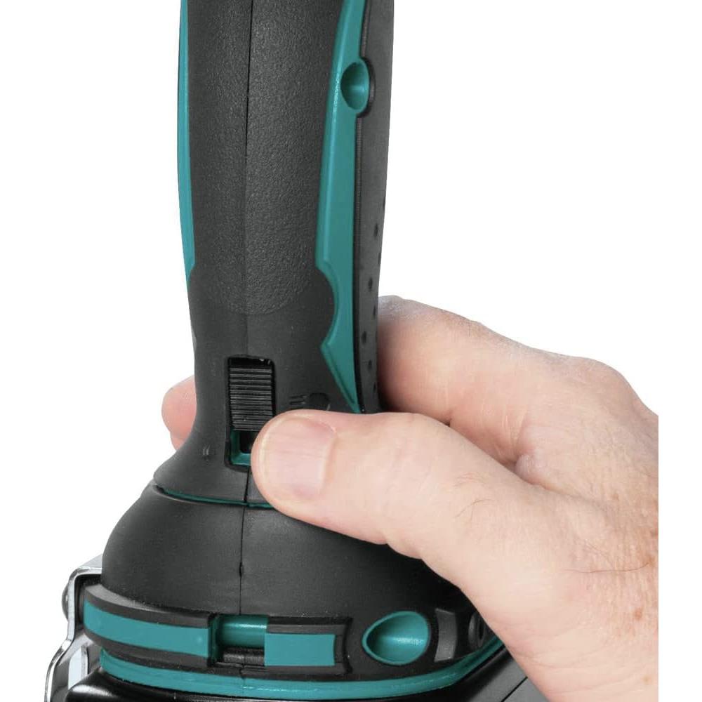 Llave de Impacto Inalámbrica Makita XWT04S1 18V 440 Nm