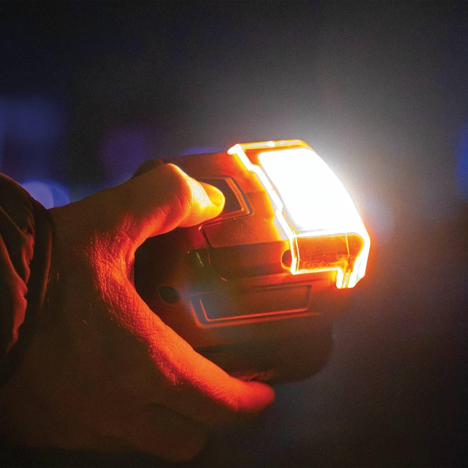 Linterna LED Makita ADML817 18V LXT Compacta Verde Camo