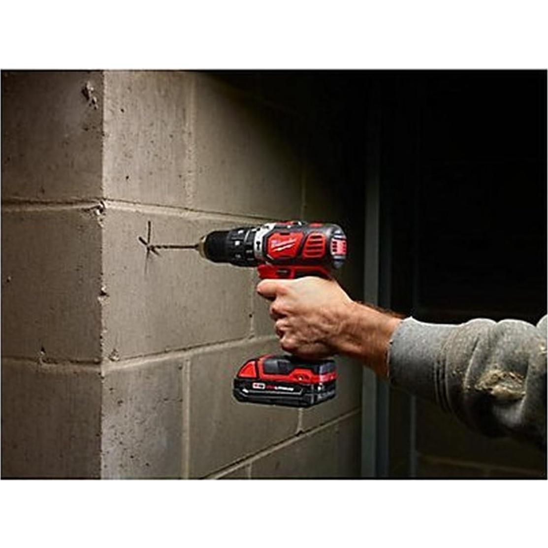 Martillo Perforador Milwaukee M18 18V + Destornillador Impacto