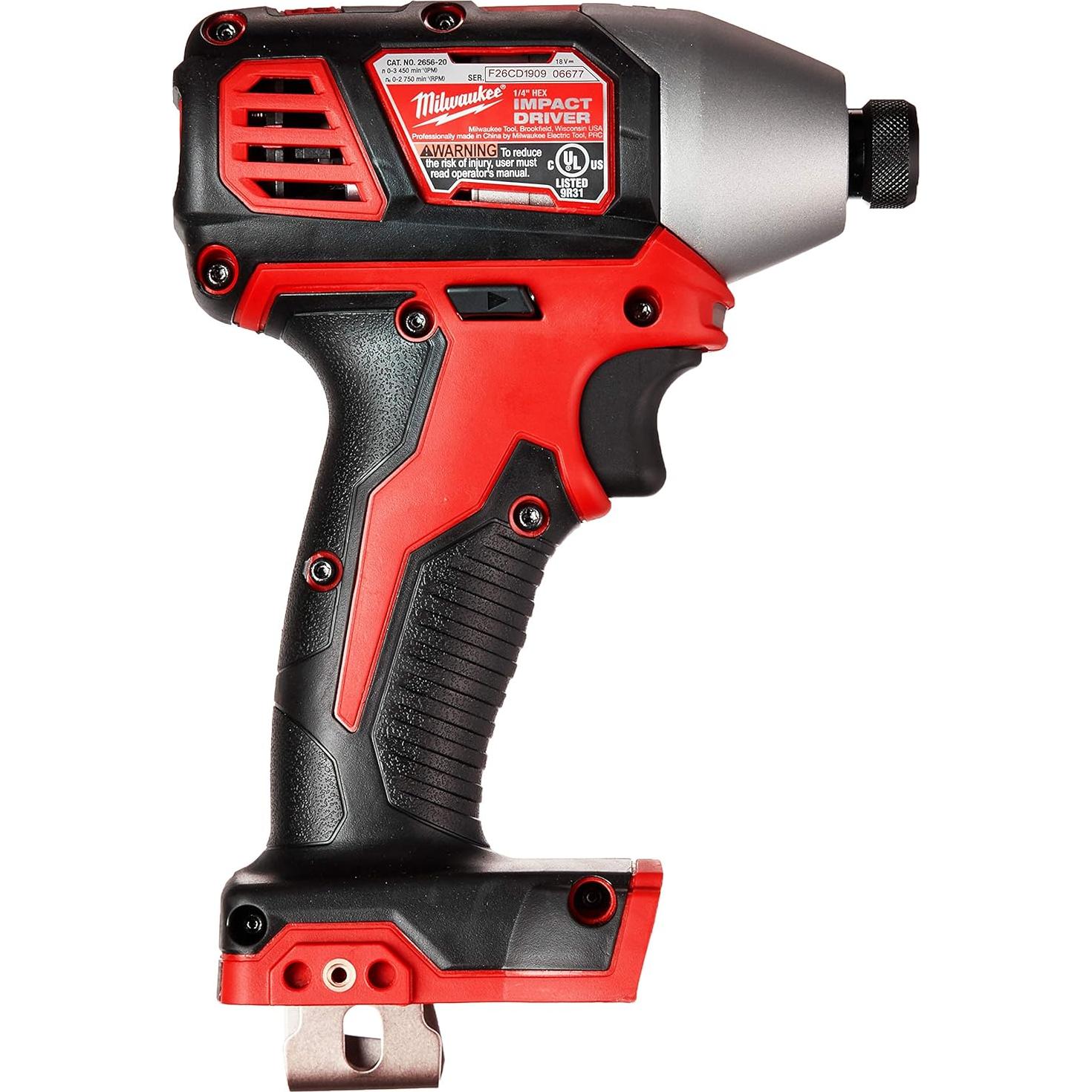 Controlador de Impacto Milwaukee M18 18V 1/4 169.5 Nm LED