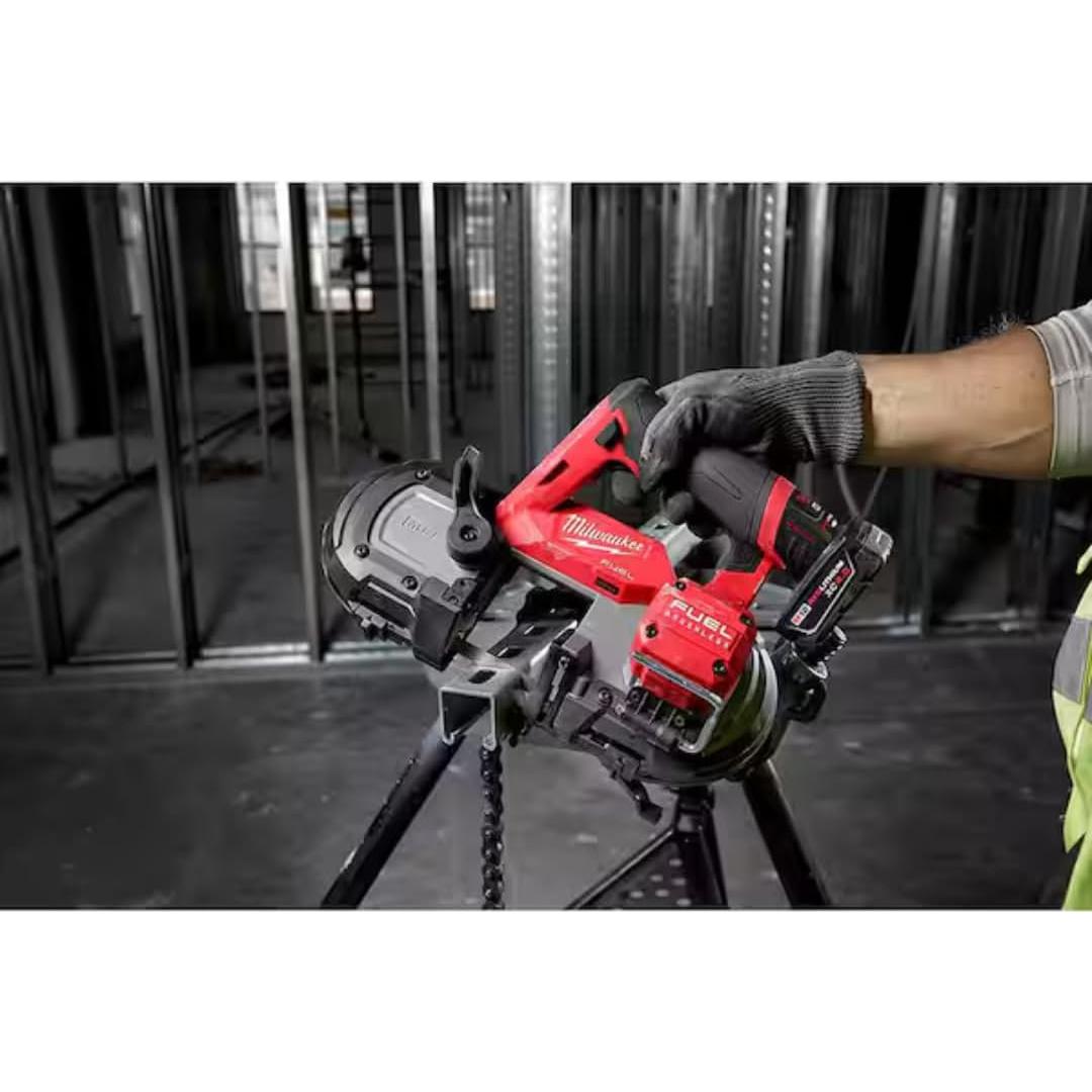 Sierra de Banda Compacta Milwaukee M12 FUEL 12V Sin Cable
