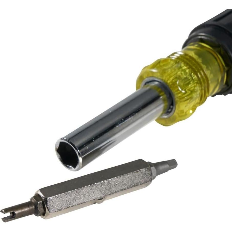 Destornillador 11-en-1 Klein Tools 32527 con puntas variadas