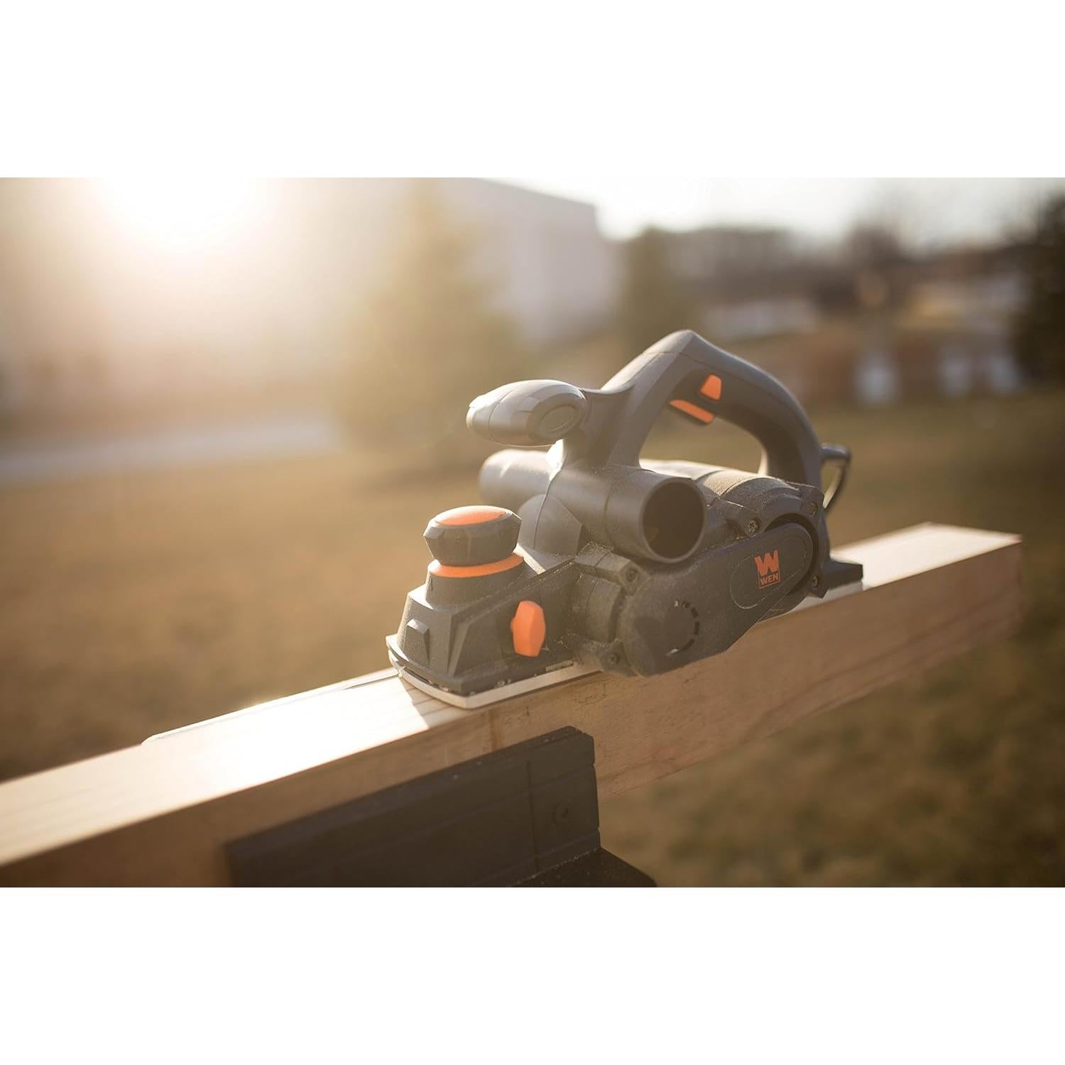 Planificador Eléctrico WEN 6534 8 Amperios 11.43 cm