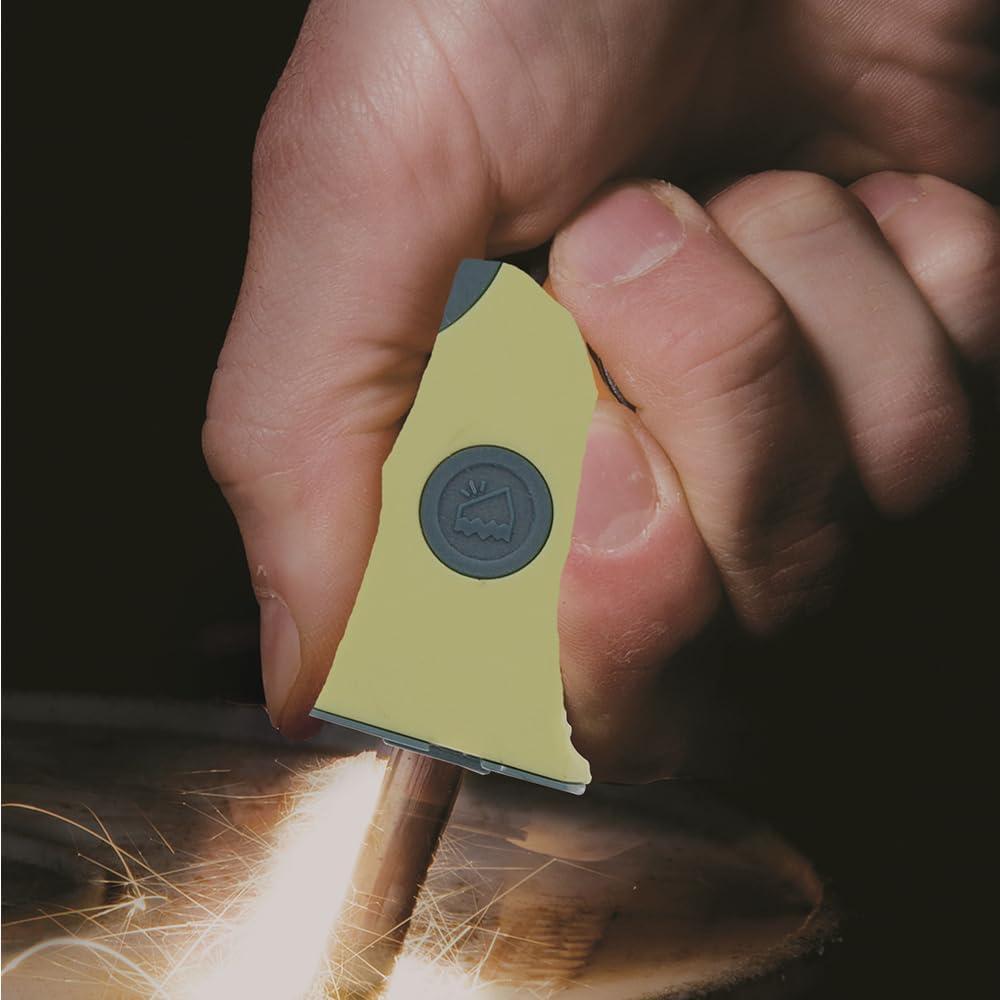 Encendedor UST Sparkie de Fuego Compacto y Ligero