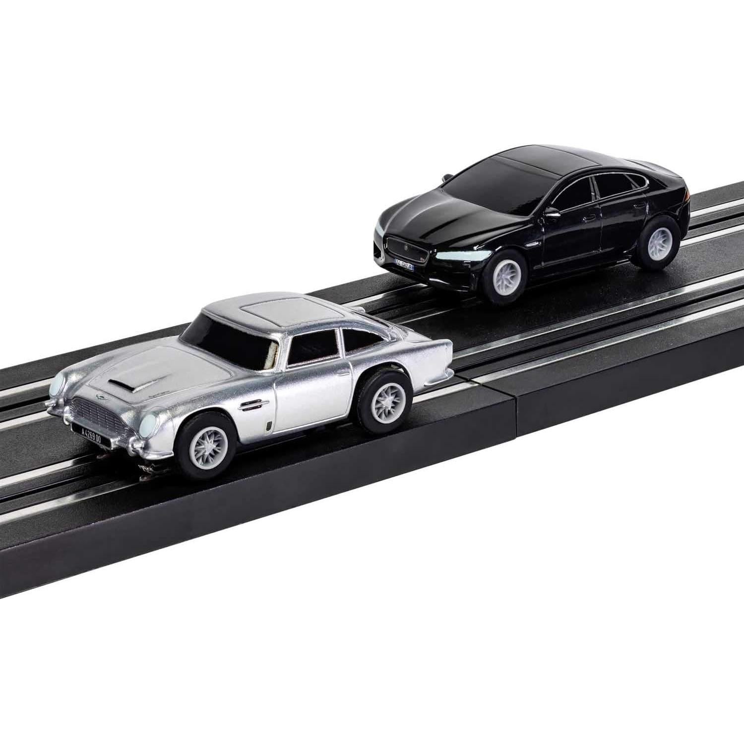 Set de Pista Scalextric Micro James Bond 1:64 con Coches
