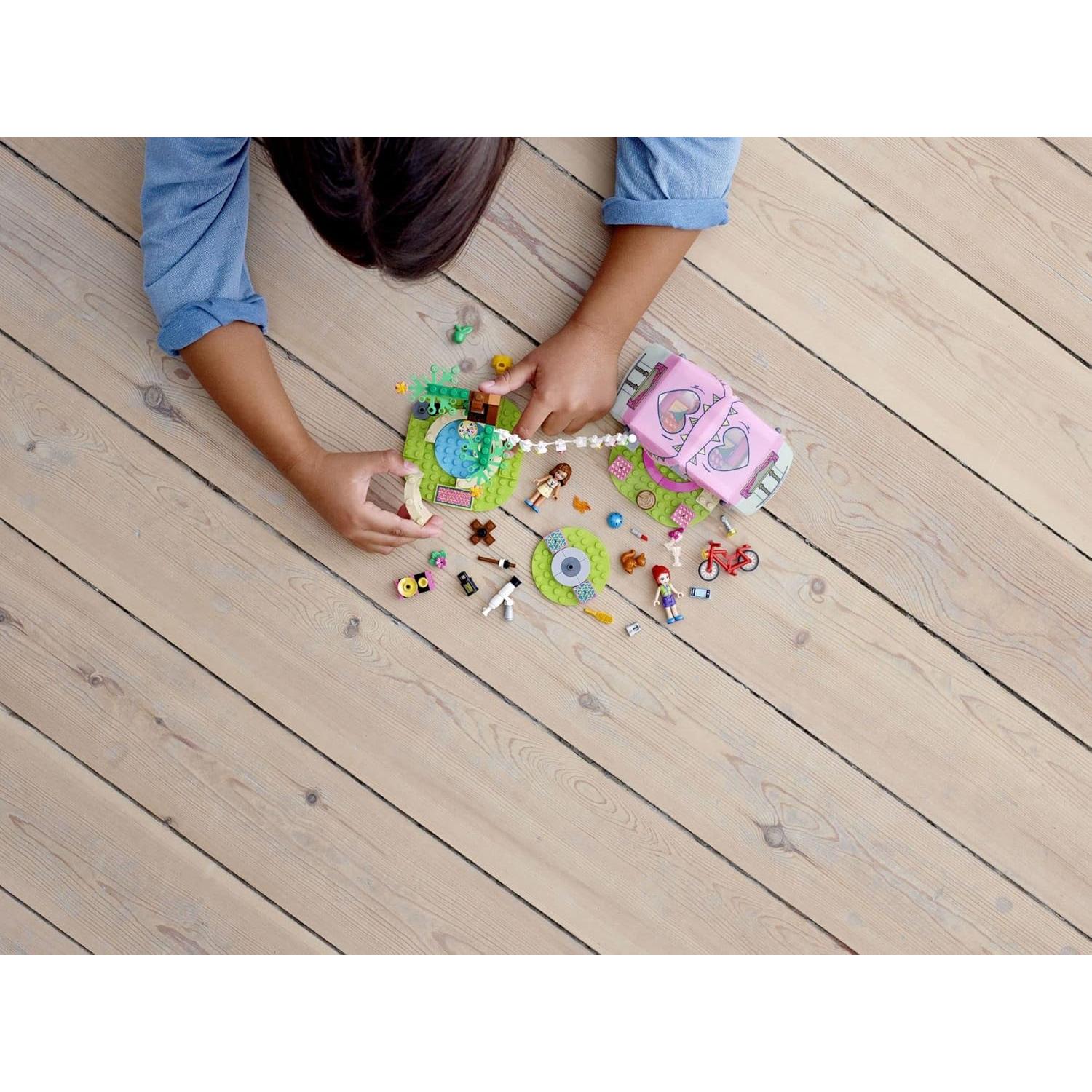 LEGO Friends Glamping 41392 Carpa y Bicicleta 241 Piezas