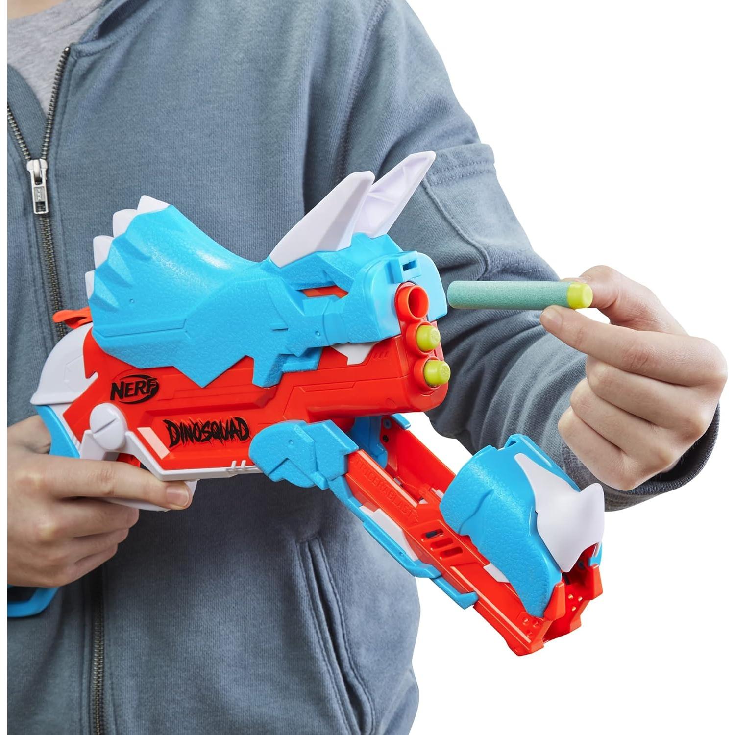 Blaster Nerf DinoSquad Tricera-Blast con 12 Dardos