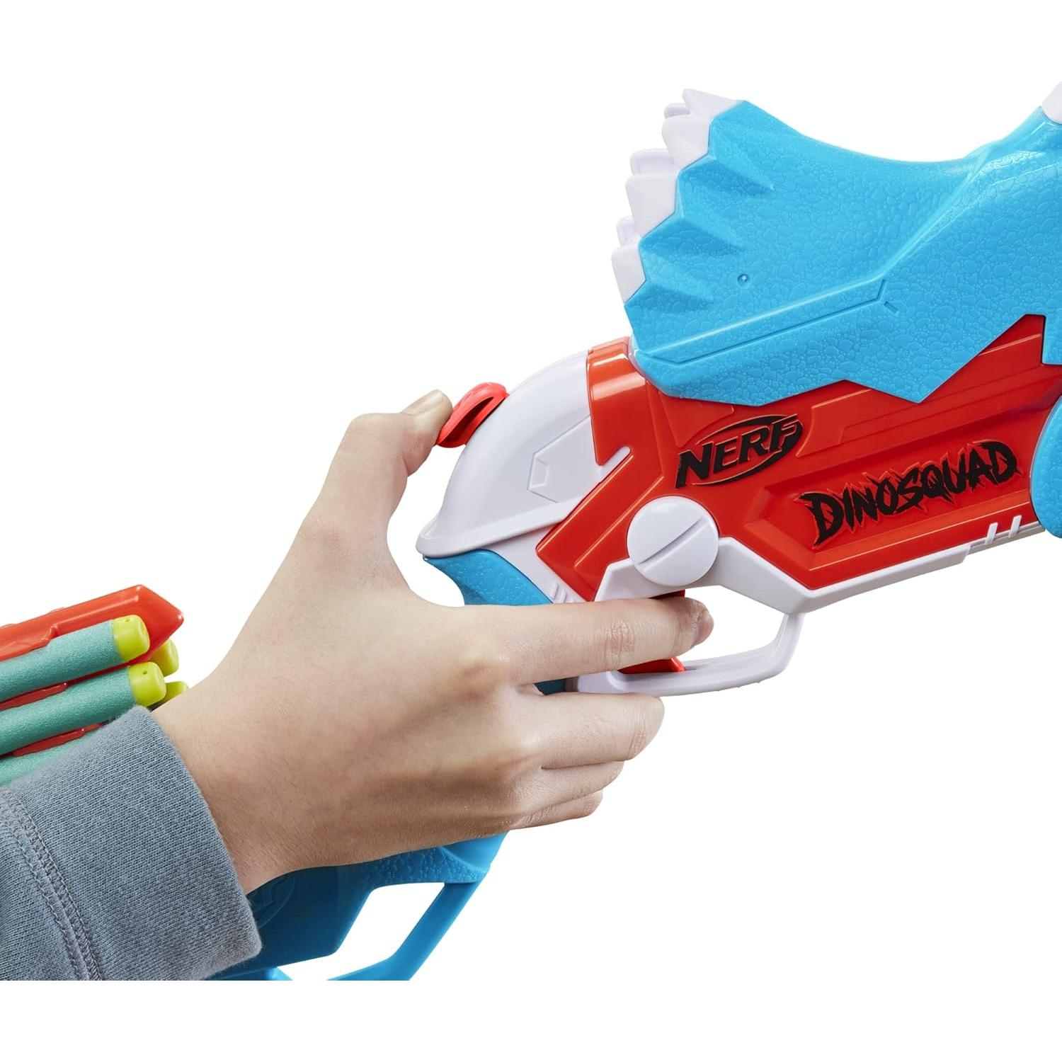 Blaster Nerf DinoSquad Tricera-Blast con 12 Dardos