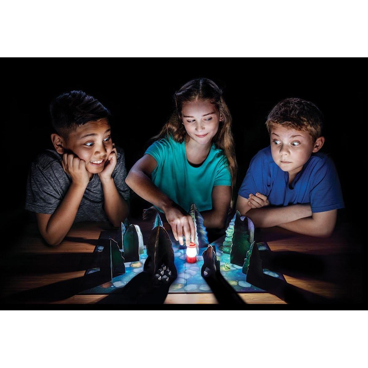 ThinkFun Sombras en el Bosque - Juego de Mesa para Todos