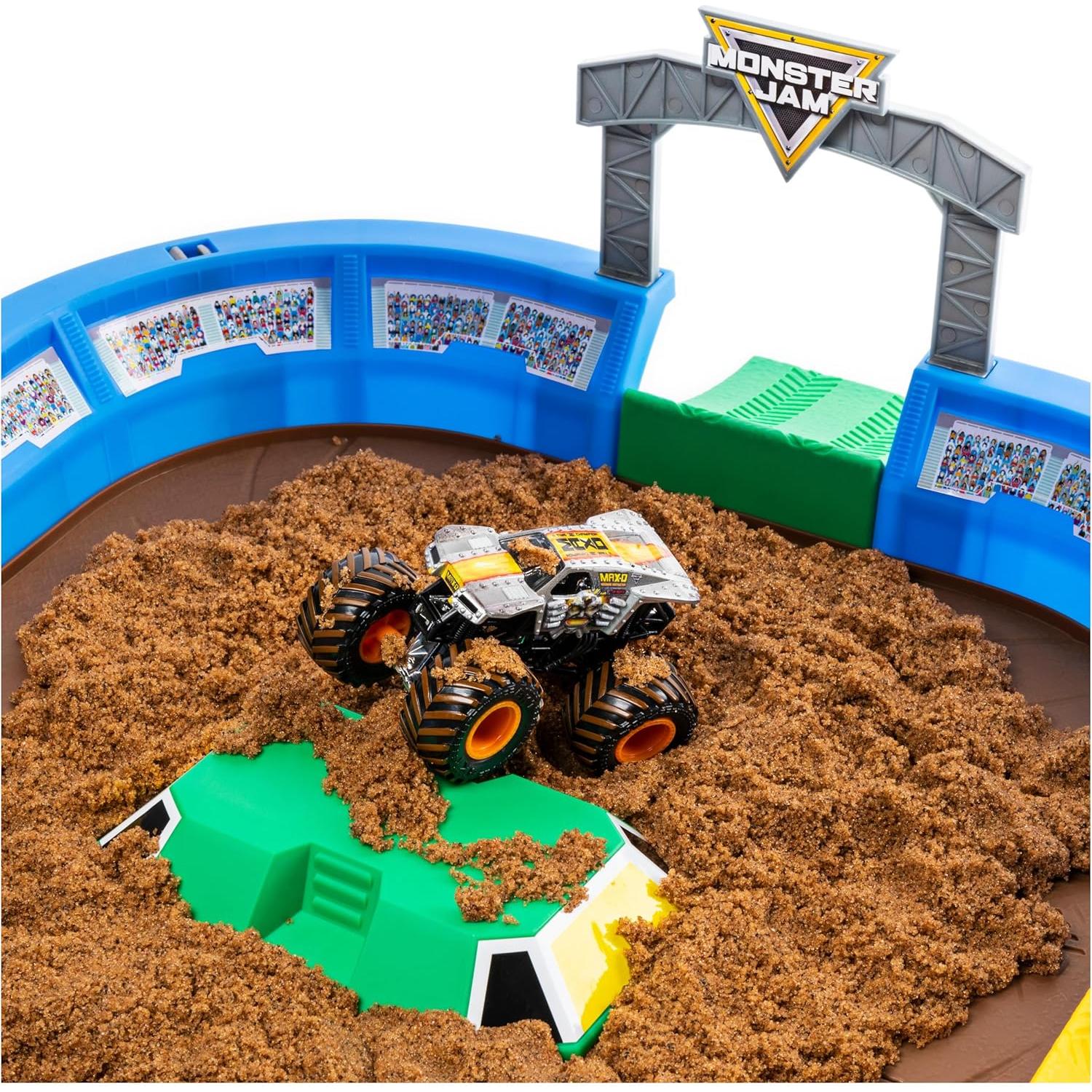 Arena de Tierra Monster Jam + Camión Max-D 1:64