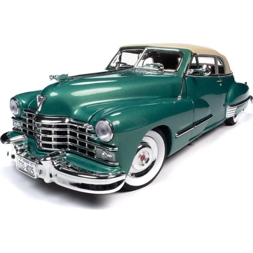 Coche Diecast 1947 Cadillac Series 62 Verde 1/18 Auto World