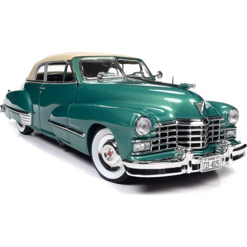 Coche Diecast 1947 Cadillac Series 62 Verde 1/18 Auto World
