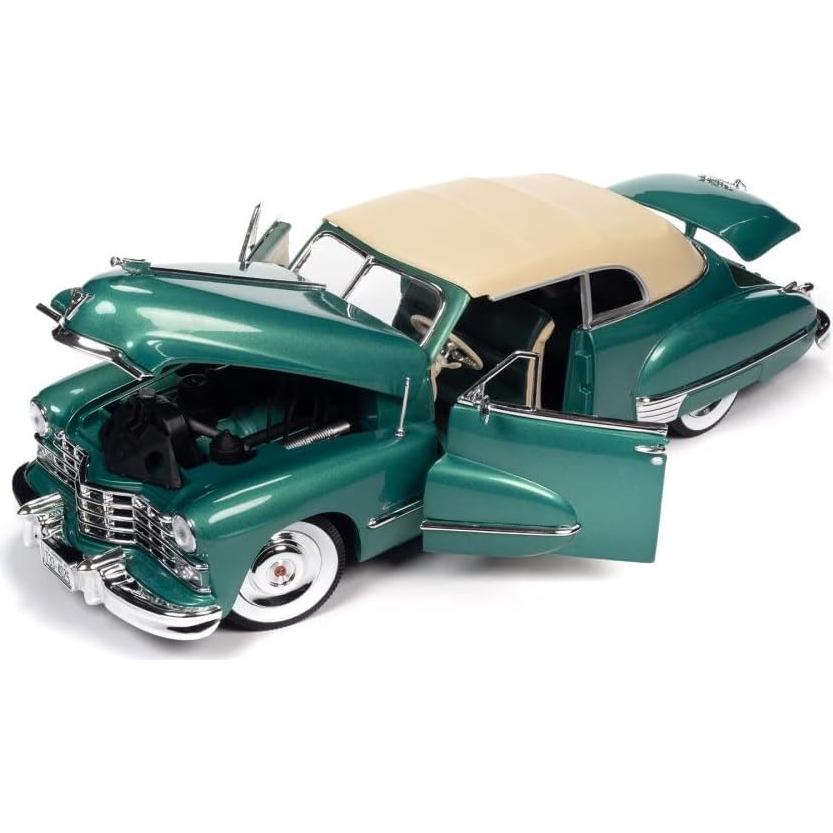 Coche Diecast 1947 Cadillac Series 62 Verde 1/18 Auto World
