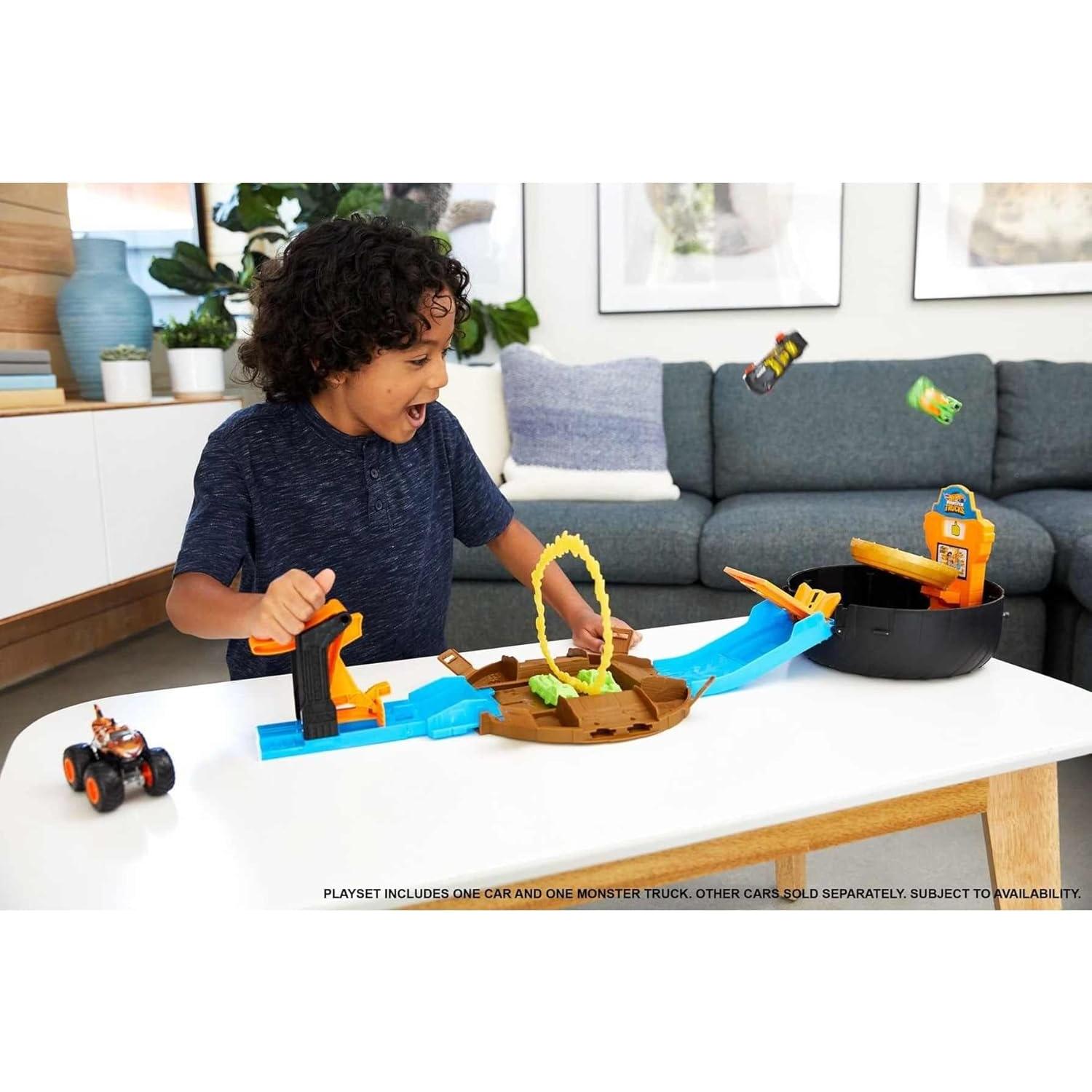 Pista Acrobacias Hot Wheels GVK48 con Lanzador y 2 Coches