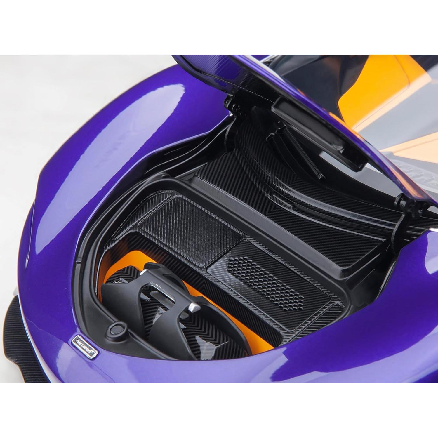 Modelo de Coche McLaren Speedtail 1/18 Autoart Lantana Purple