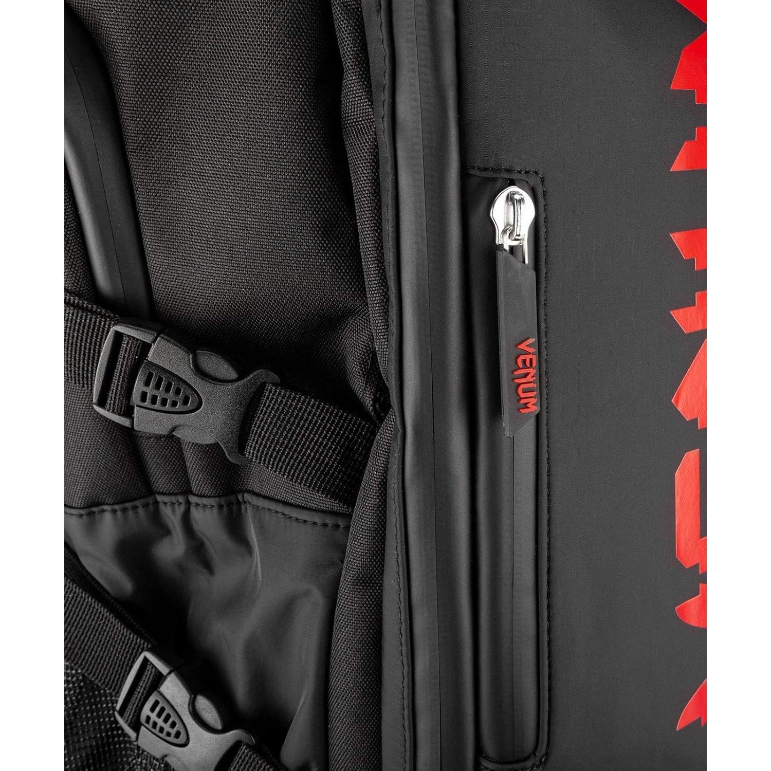 Mochila Venum Challenger Xtrem Evo 63L Negro/Rojo