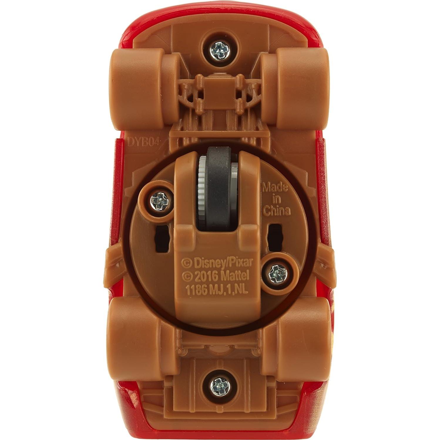 Vehículo Crazy 8 McQueen Mattel 1:55 para chocar