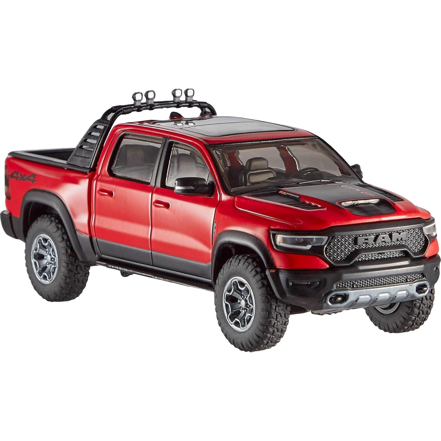 Vehículo a escala 1:43 Hot Wheels Premium con neumáticos Real Riders