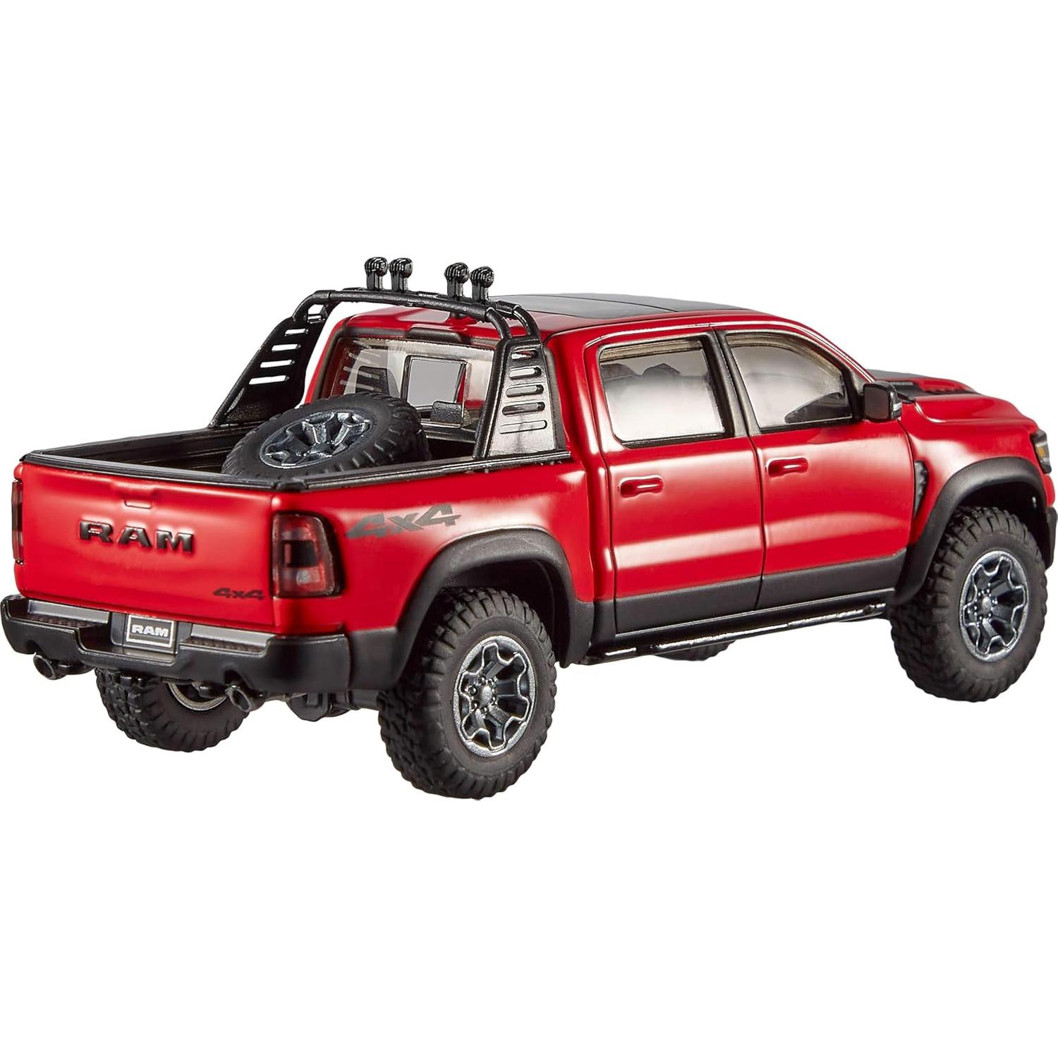 Vehículo a escala 1:43 Hot Wheels Premium con neumáticos Real Riders