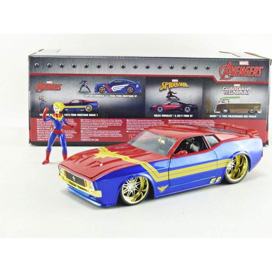 Coche de metal Jada 1:24 Ford Mustang Mach 1 1973 Capitán Marvel